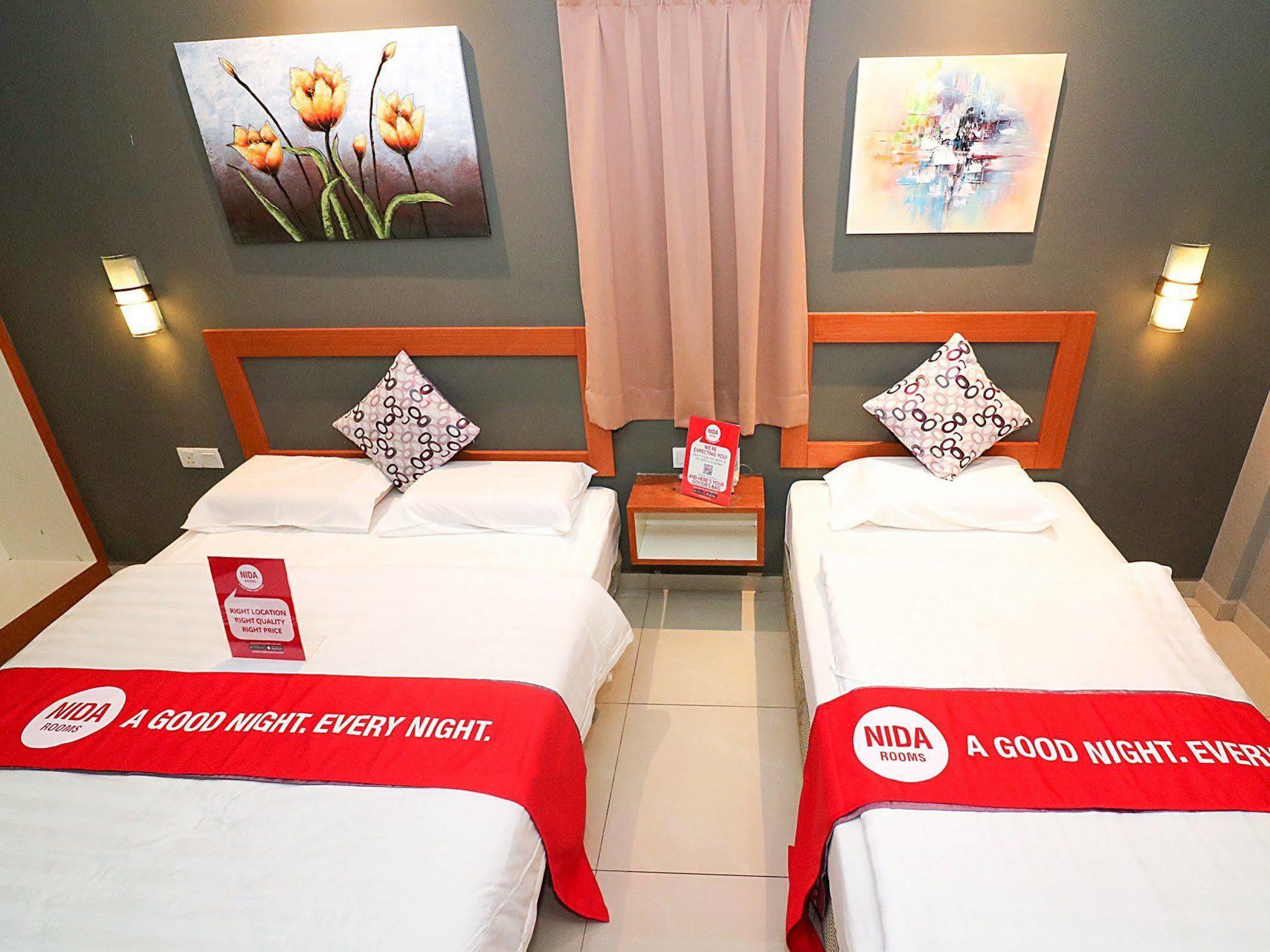 Nida Rooms Sunway Petaling Zahara Petaling Jaya Esterno foto